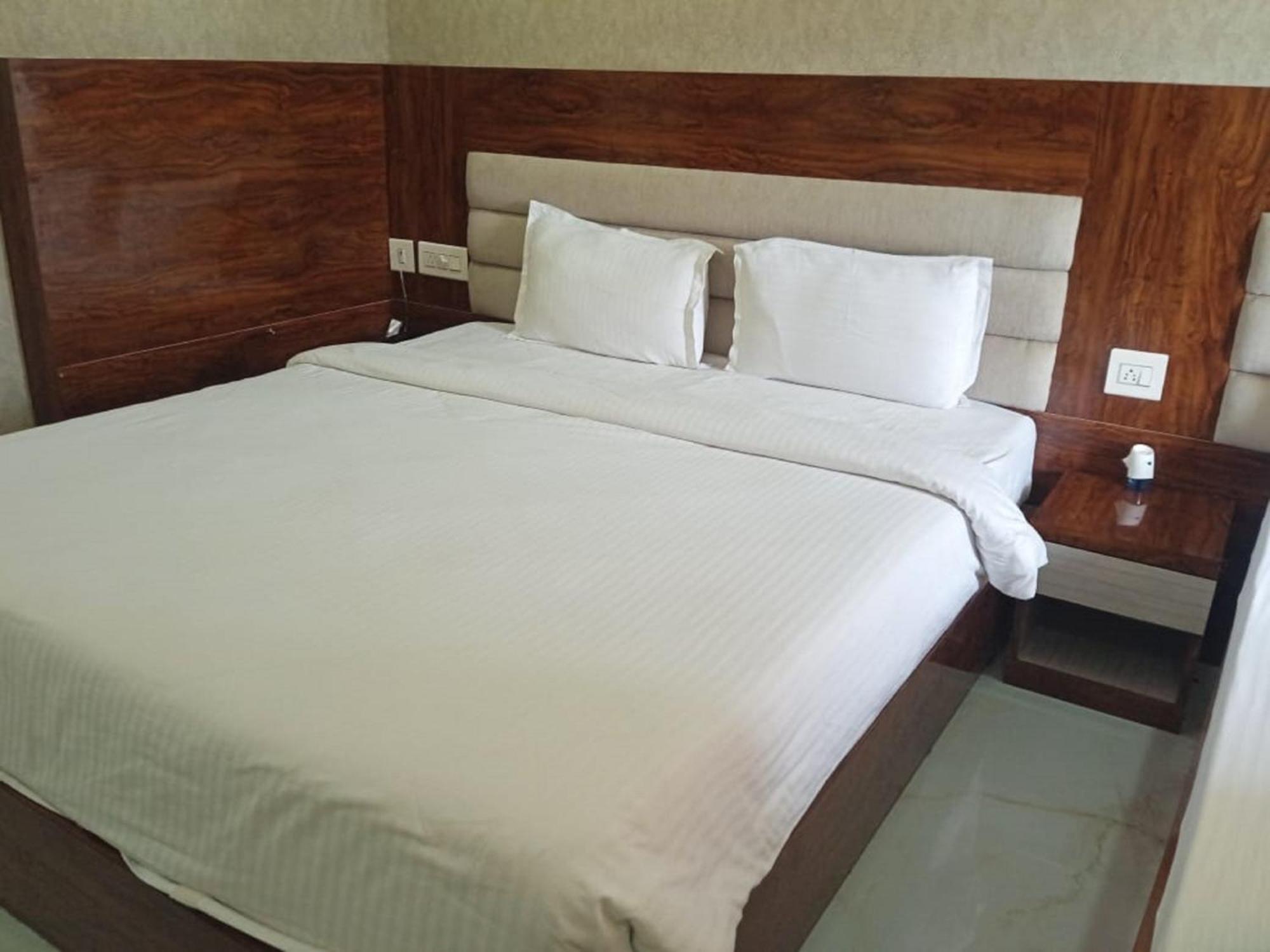 Hotel Sea Gold Puri Εξωτερικό φωτογραφία